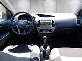 Hyundai i20 (2014) 1,25i 63 kW Family Go - náhled 21