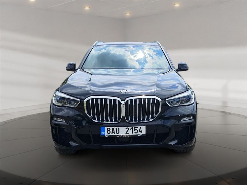 BMW X5 3,0 xDrive 40D AT - fotka 3 z 11