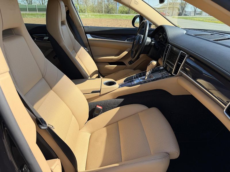 Porsche Panamera 3.0 DIESEL EDITION NAVI KAMERA - fotka 39 z 48