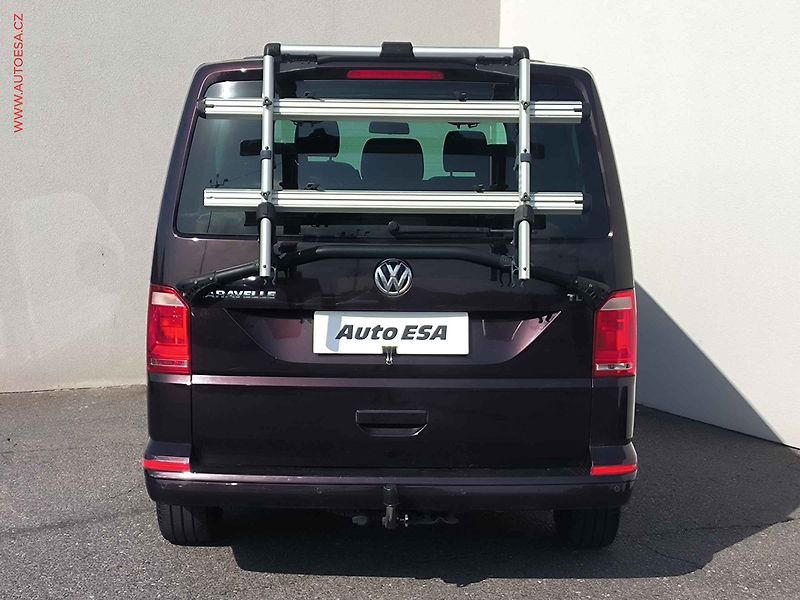 Volkswagen Caravelle (2017) 2.0TDi L2 8míst, DSG, navi - fotka 5 z 20