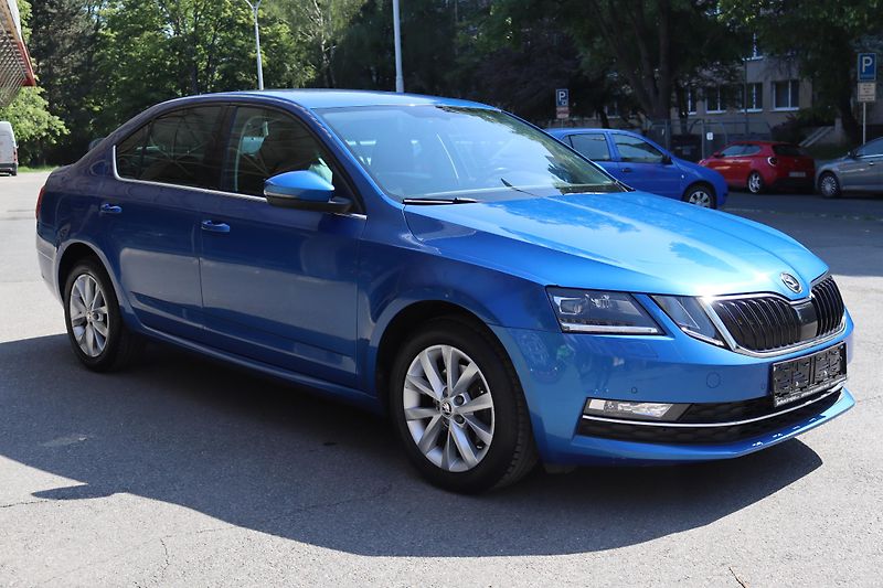 Škoda Octavia 2.0TDI DSG 110kW ČR DPH - fotka 7 z 50