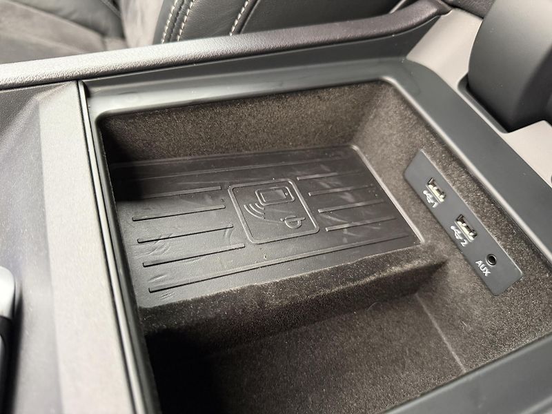 Audi Q7 3.0Tdi*200kw*CZ*DPH*S-Line* - fotka 39 z 47
