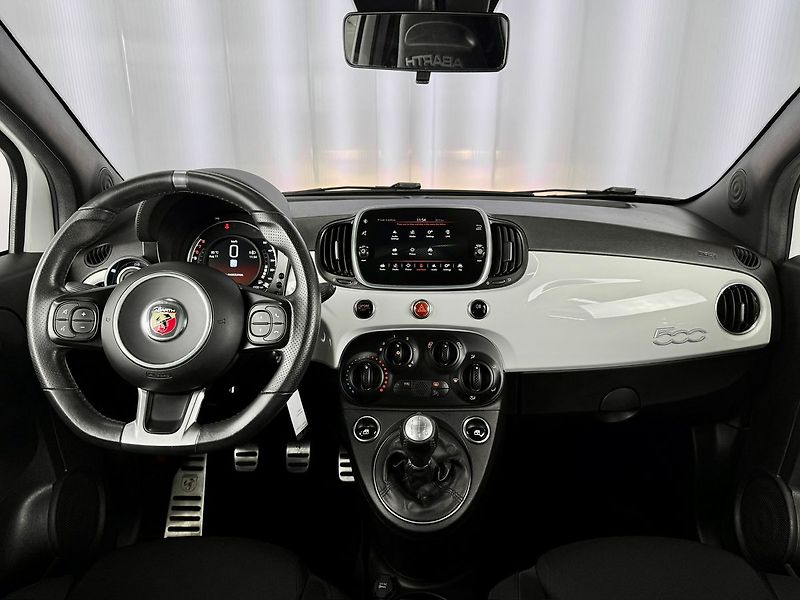 Abarth 500 1.4 TURBO-JET 107KW, KLIMA, PD - fotka 9 z 17