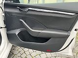 Škoda Octavia 2,0 TDI Sportline paket - náhled 23