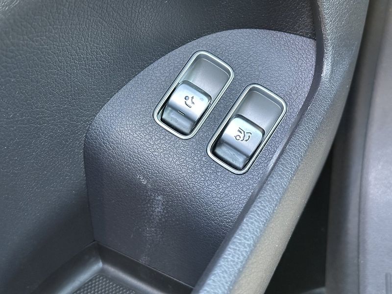 Mercedes-Benz GLE 350 d 4MATIC - fotka 21 z 31