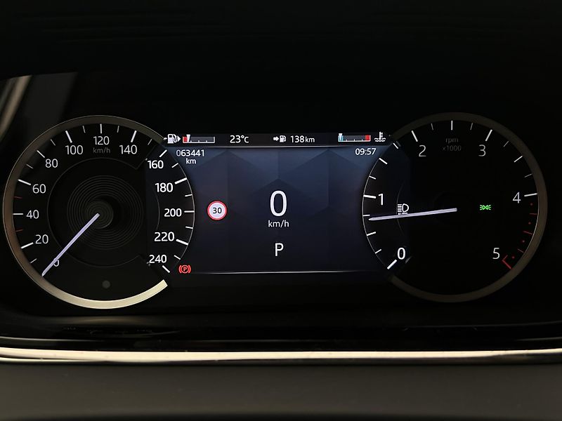 Land Rover Range Rover Evoque D200 AWD HSE AUT - fotka 25 z 53