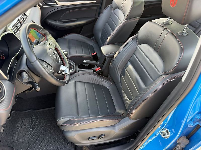 MG ZS 1.0TGI MAN6 ELEGANCE - fotka 7 z 27