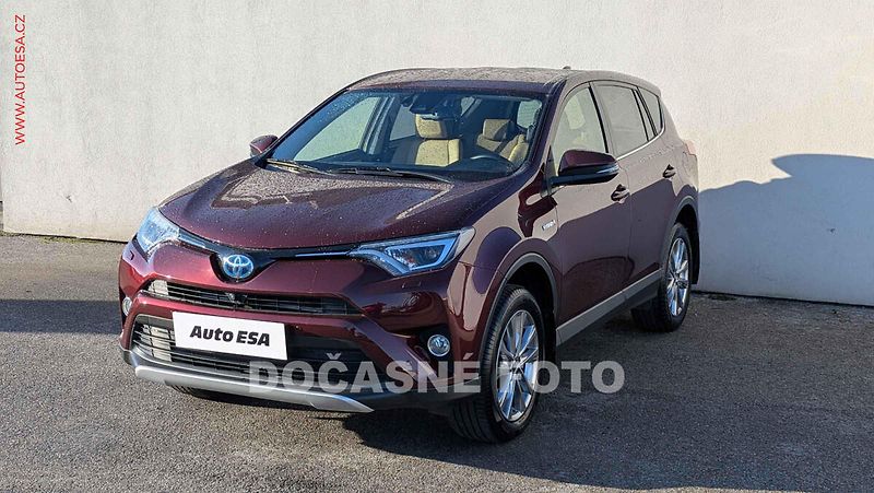 Toyota RAV4 (2017) 2.5 Hybrid 4WD, 2.maj,ČR - fotka 3 z 18