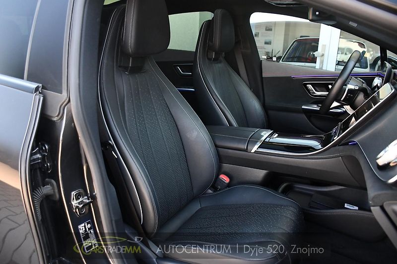 Mercedes-Benz EQE 350 4MATIC AMG PANORAMA - fotka 22 z 52