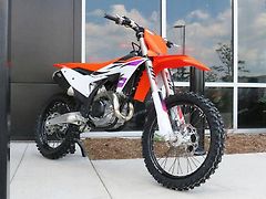 KTM 450 SX-F (2024) 2024 AKCE SKLADEM - fotografie inzerátu