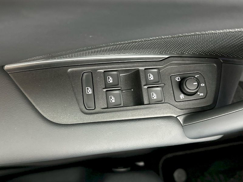 Volkswagen Tayron (2025) 2.0 TSI 150kW 4Motion DSG - fotka 31 z 36