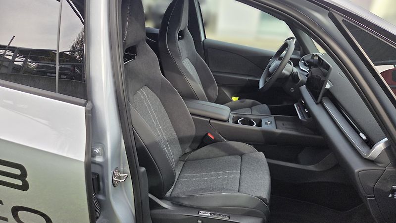 Volkswagen ID.3 Neo Style 58 kWh 140 kW - fotka 13 z 30