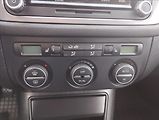 Volkswagen Tiguan 2,0 TDi 103KW 4X4 - náhled 14