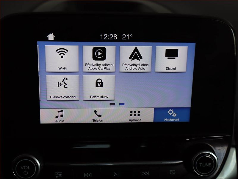 Ford EcoSport (2019) 1.0 EcoBoost, Automat, Xenony - fotka 18 z 20
