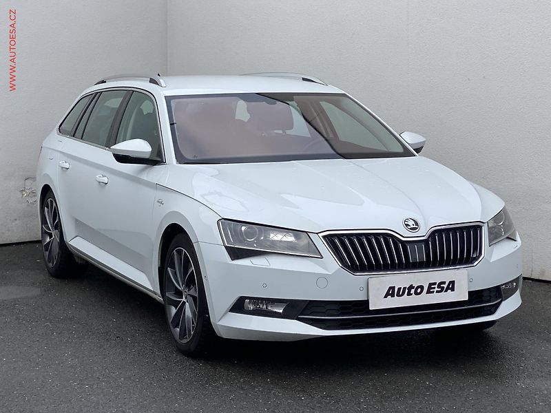 Škoda Superb (2016) 2.0 TDi 4x4, ČR, Style - fotografie inzerátu