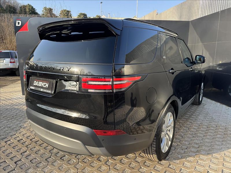 Land Rover Discovery 3,0 SDV6 HSE AWD AT DPH - fotka 8 z 31