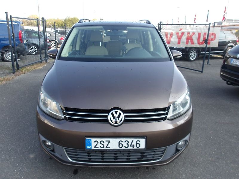 Volkswagen Touran 2,0TDi 103kW PANORAMA ! - fotka 3 z 33