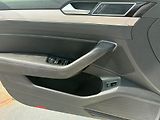 Volkswagen Passat (2018) 2.0TDi, 110KW, R-LINE, ACC,DPH - náhled 20
