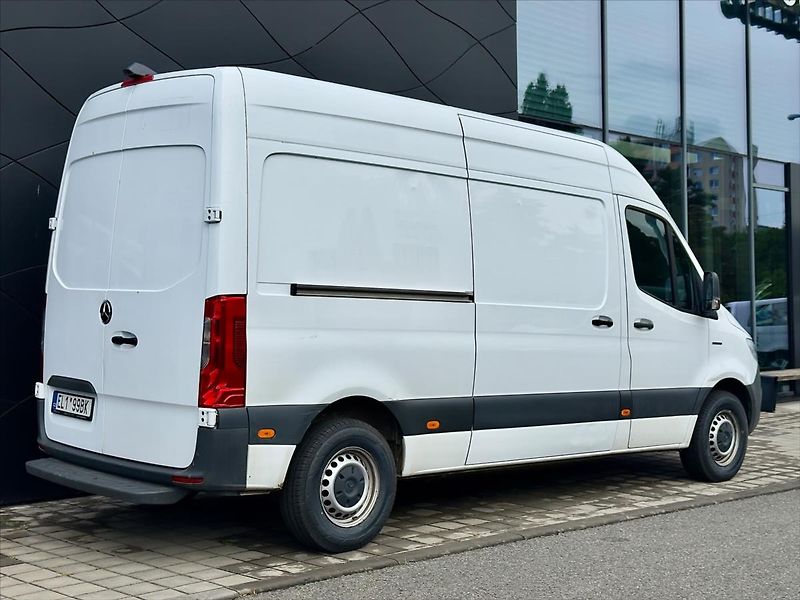 Mercedes-Benz eSprinter 0,0 312 KAWA S 47kWh - fotka 10 z 19