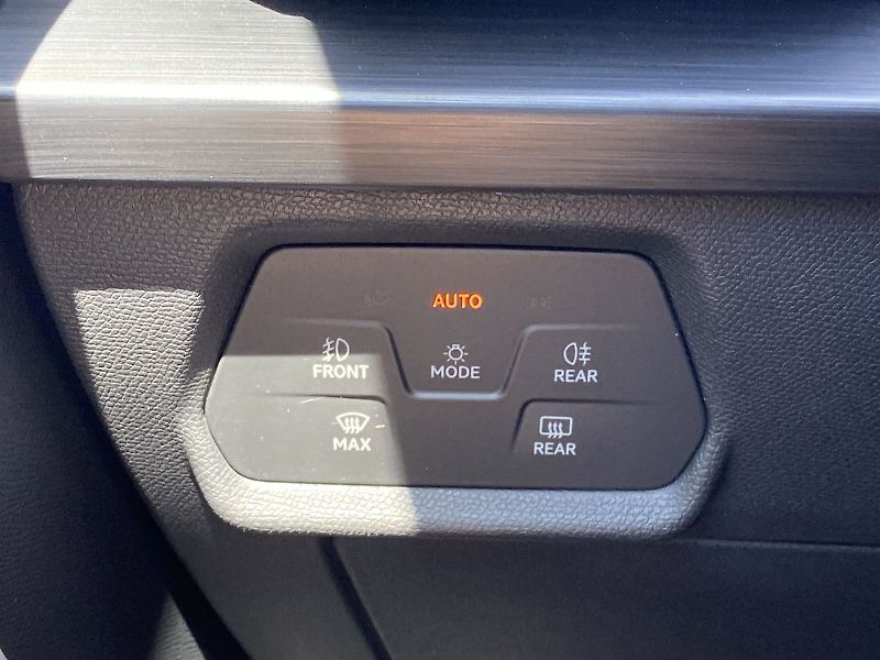 Cupra Formentor (2024) 1.5 TSI DSG - fotka 32 z 45