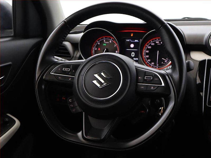 Suzuki Swift (2021) 1.2, ČR,1.maj, Serv.kniha - fotka 12 z 15