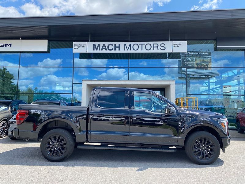 Ford F-150 (2025) Lariat  5,0 298 kW - fotka 5 z 27