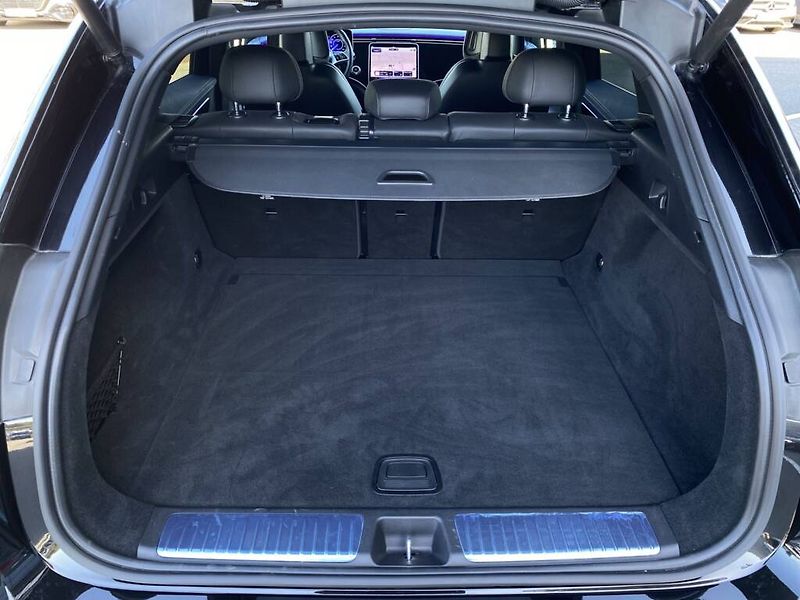 Mercedes-Benz EQE (2025) 350 4MATIC SUV - fotka 27 z 29