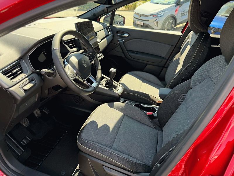 Renault Captur (2026) techno Eco-G 120 - fotka 9 z 25