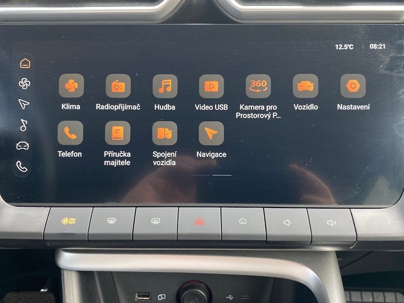 MG ZS (2025) 1,5 Hybrid+ Exclusive - fotka 17 z 32