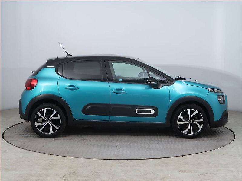 Citroën C3 (2021) 1.2 PureTech, Serv.kniha, Navi - fotka 6 z 12