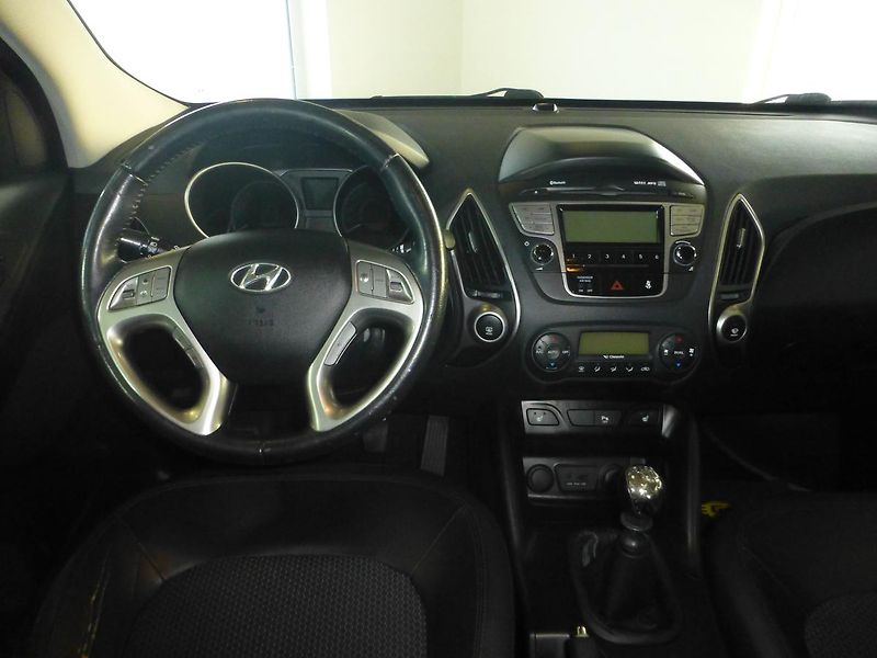 Hyundai ix35 (2011) 1,7CRDI*ALU KOLA*VYHŘ.S*PARK.S - fotka 15 z 23