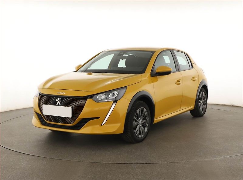 Peugeot 208 (2021) 50 kWh, SoH 91%, Automat - fotka 2 z 21