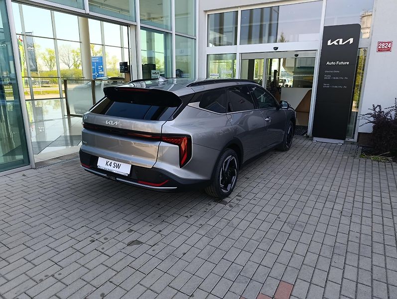 Kia K4 (2026) SW CL4 1,6 T-GDi 7DCT TOP - fotka 3 z 6
