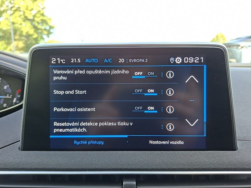 Peugeot 5008 ACTIVE 1,2 PT 130k M6 - fotka 22 z 26