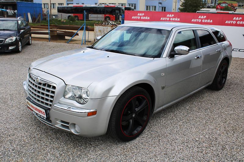 Chrysler 300C (2007) REZERVACE - fotka 3 z 16