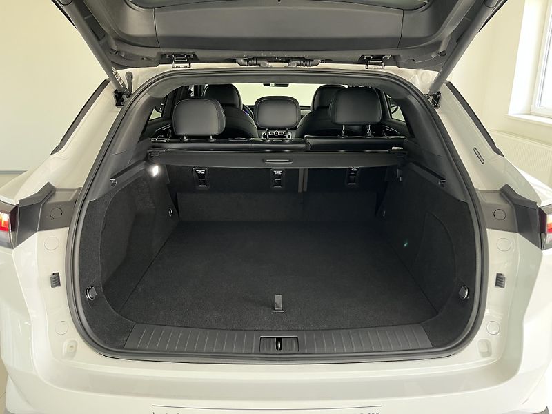 Omoda 9 (2025) PHEV  - fotka 18 z 19
