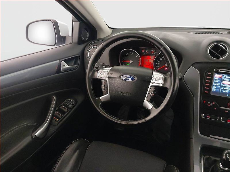 Ford Mondeo (2011) Titanium 2.0 TDCi, po STK - fotka 7 z 19