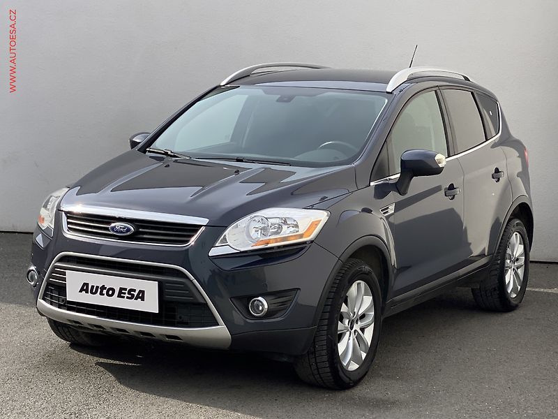 Ford Kuga (2012) 2.0 TDCi 4X4, Titanium - fotka 3 z 16