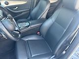 Mercedes-Benz Třídy E AVANTGARDE 220d 4MATIC - náhled 14