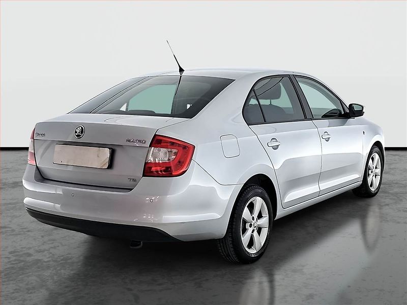 Škoda Rapid (2013) Ambition 1.2 TSI, Serv.kniha - fotka 5 z 17