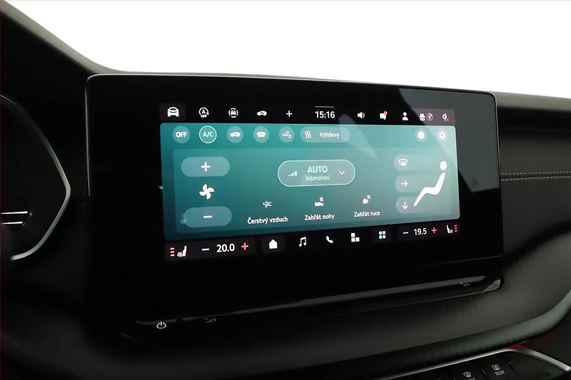 Škoda Octavia (2025) 1.5 eTSI mHEV, Sportline - fotka 12 z 17