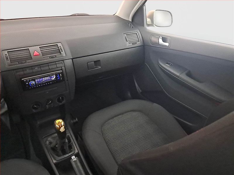 Škoda Fabia (2005) 1.4 16V, nová STK, Klima - fotka 8 z 15