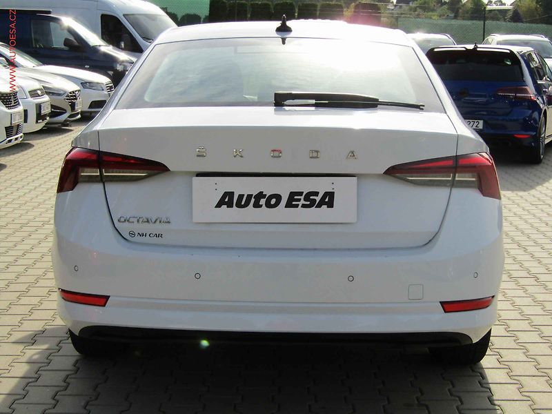 Škoda Octavia (2021) 2.0 TDi, 2.maj,ČR, AC - fotka 5 z 17