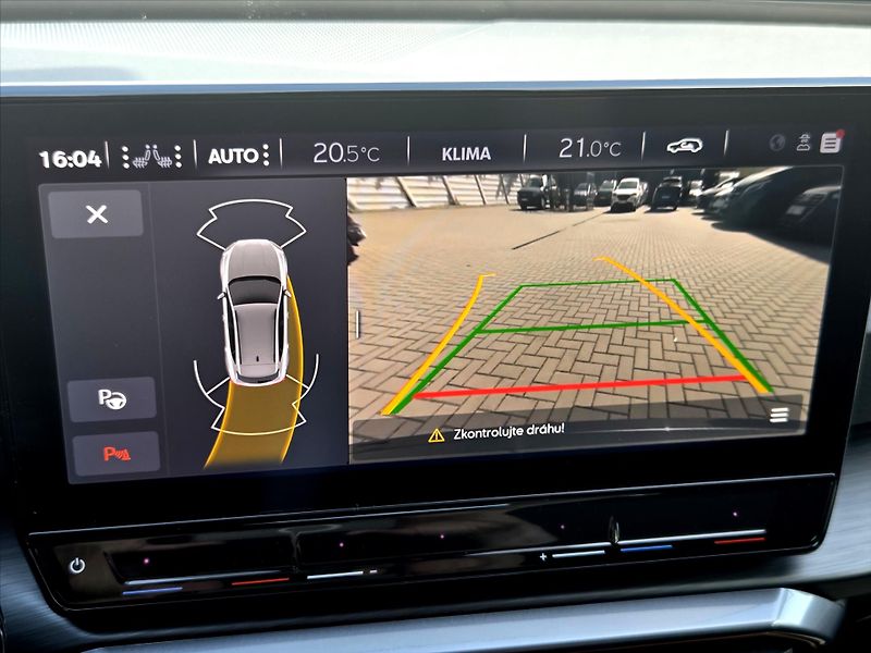 Cupra Formentor 1,5 TSi DSG LED Matrix Záruka2 - fotka 20 z 23