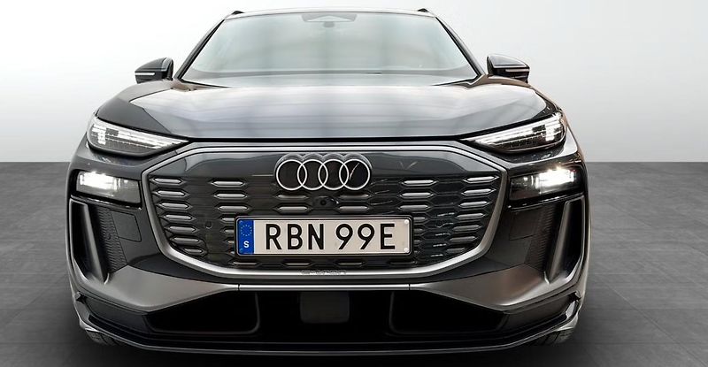 Audi Q6 e-tron Quattro S-Line 360k Pano. Taž - fotka 4 z 17