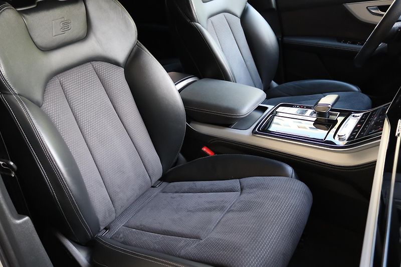 Audi Q7 NENÍ MOŽNÝ ODPOČET DPH - fotka 49 z 49
