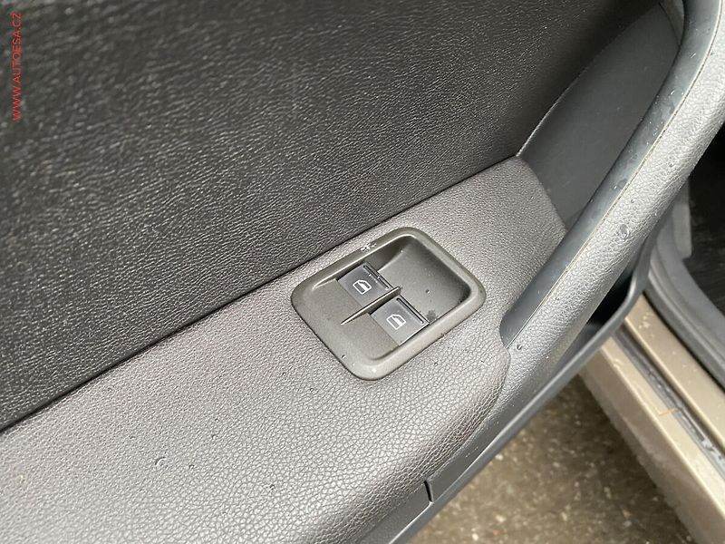 Škoda Yeti (2014) 1.2 TSI, ČR, Active - fotka 13 z 16