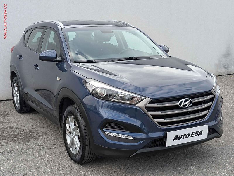 Hyundai Tucson (2018) 1.6GDi, AC, výhřev sed - fotografie inzerátu