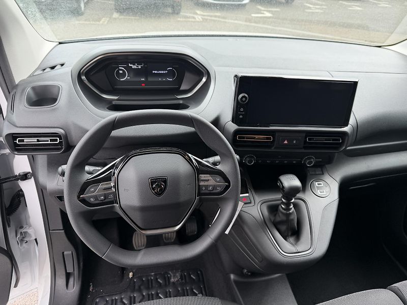 Peugeot Partner (2026) Furgon L2 1000 1.5 BlueHDi 130 - fotka 14 z 23