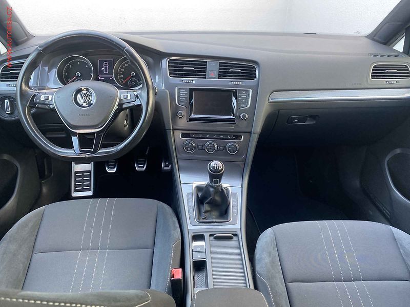 Volkswagen Golf (2015) 2.0 TDi 4x4, Alltrack, bixen - fotka 8 z 18